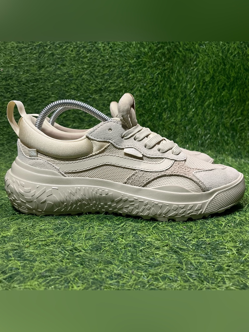 NEW Vans UltraRange Neo VR3 MTE Men’s Size 8/ Women’s 9.5 Mono Sage VN000CWESAG